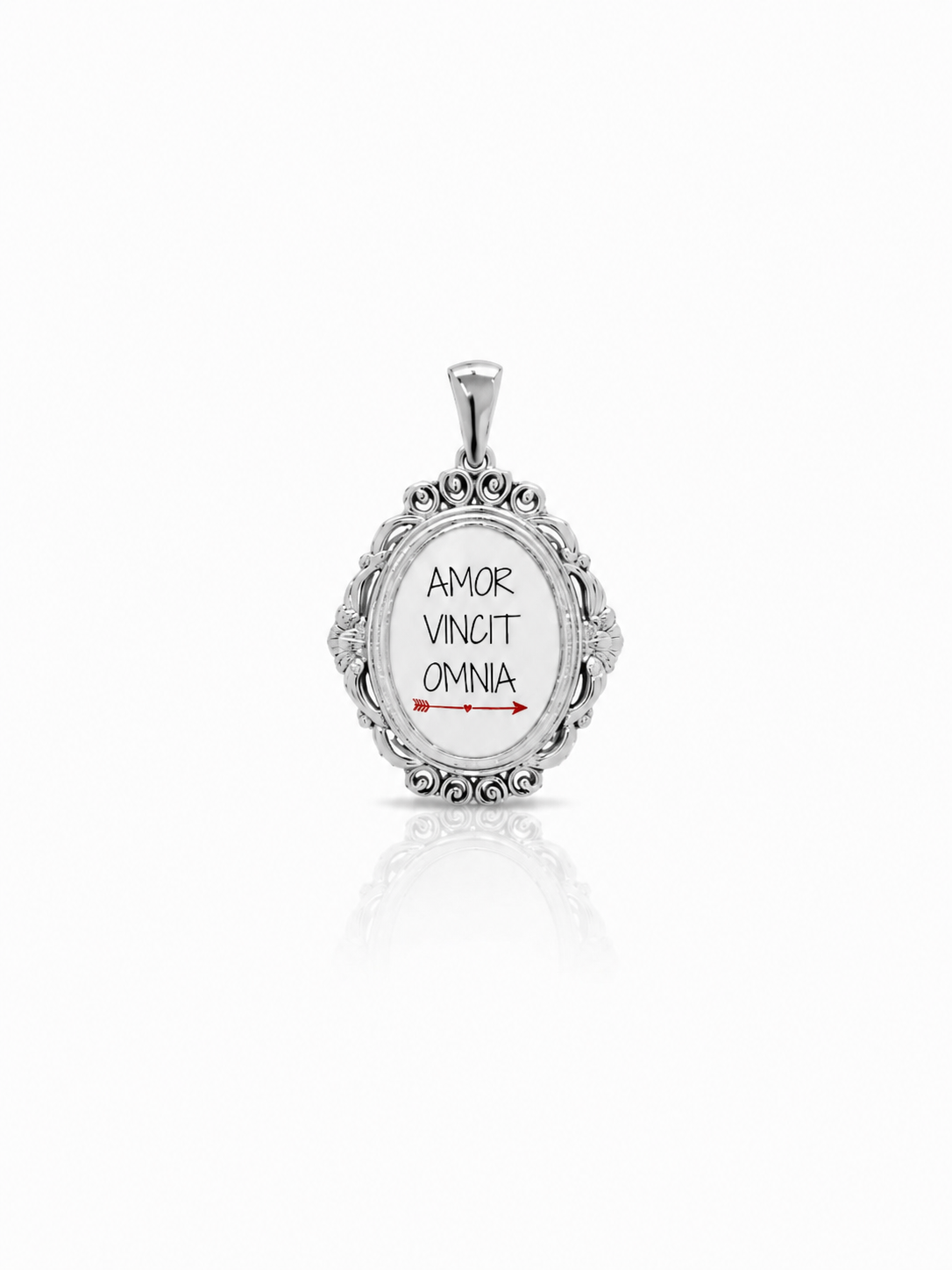 Charms Amor Vincit Omnia