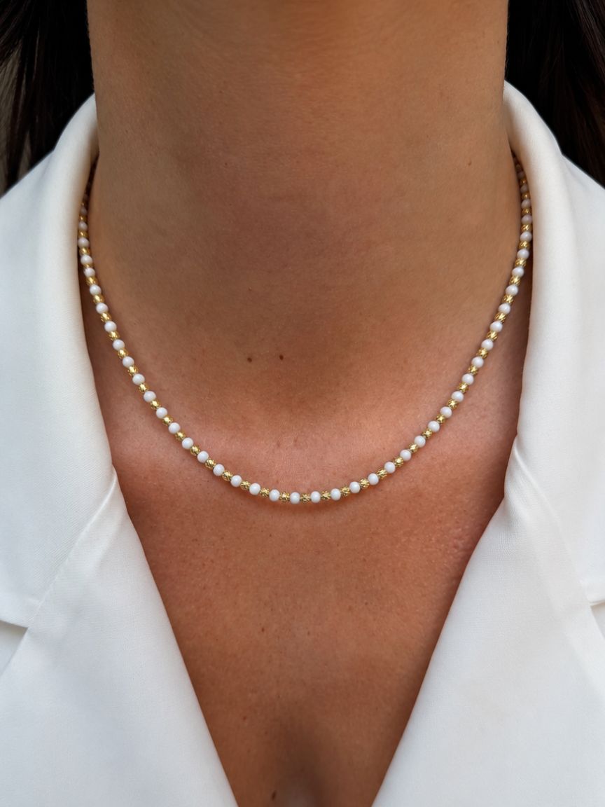 Collana Miko White