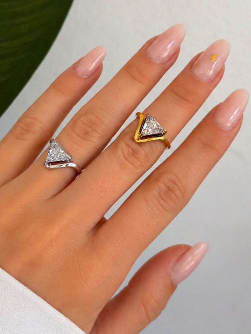 Anello Triangle Lux