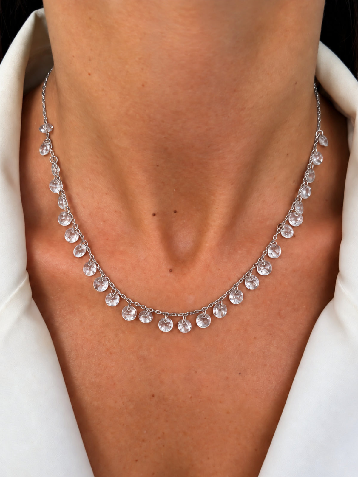 Collana Caroline White