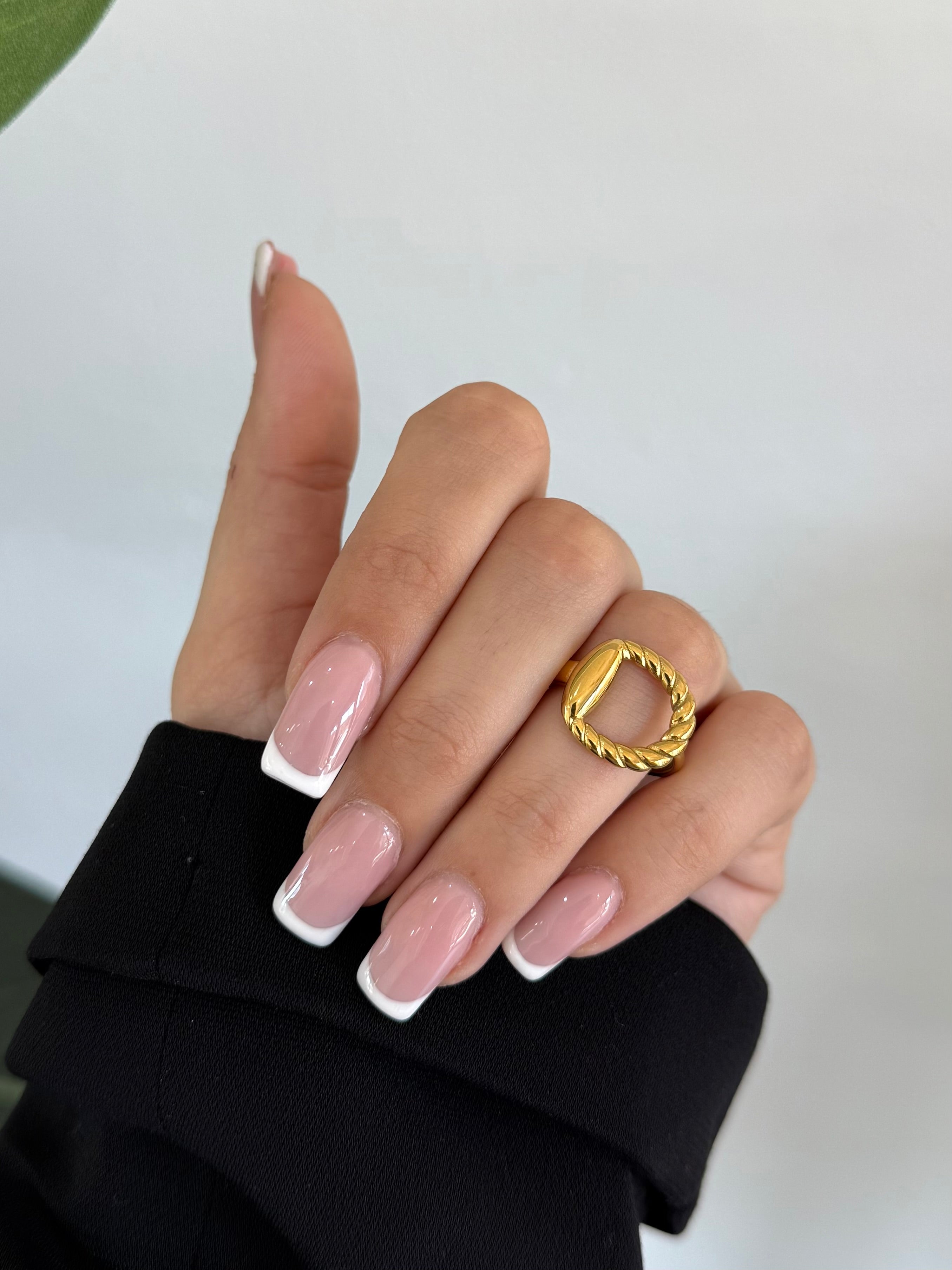 Anello Deliah