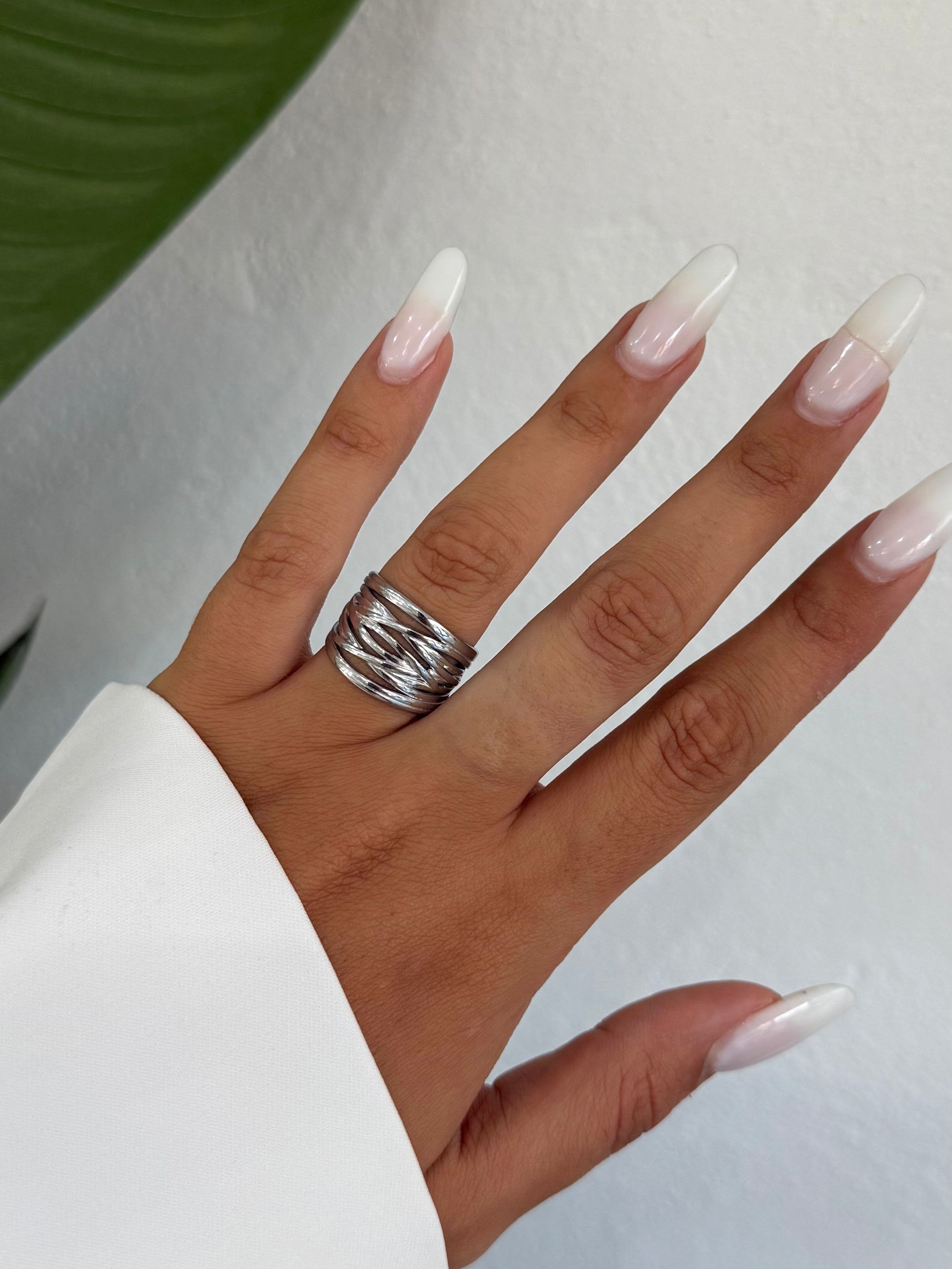 Anello Vegas
