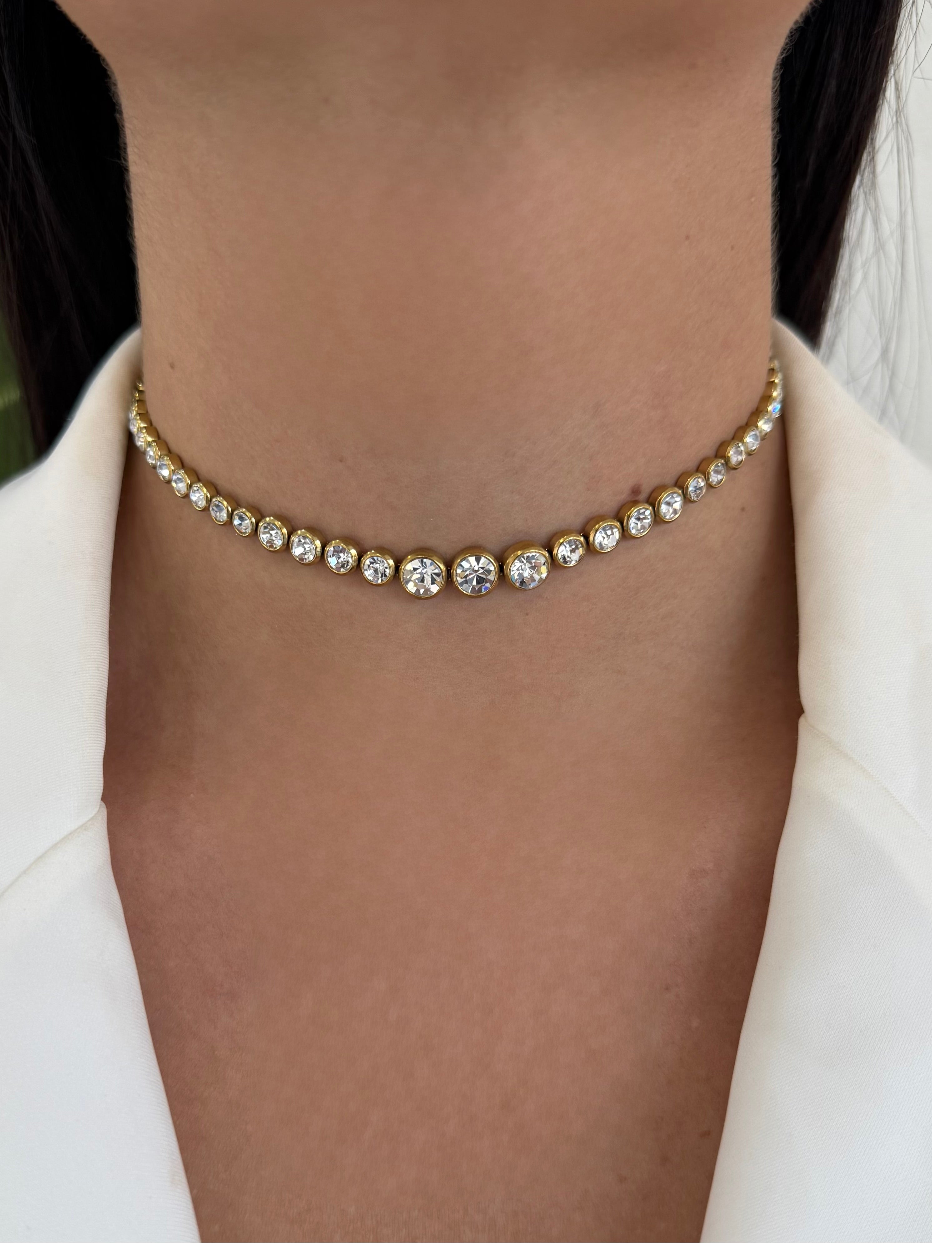 Collana Sydney White