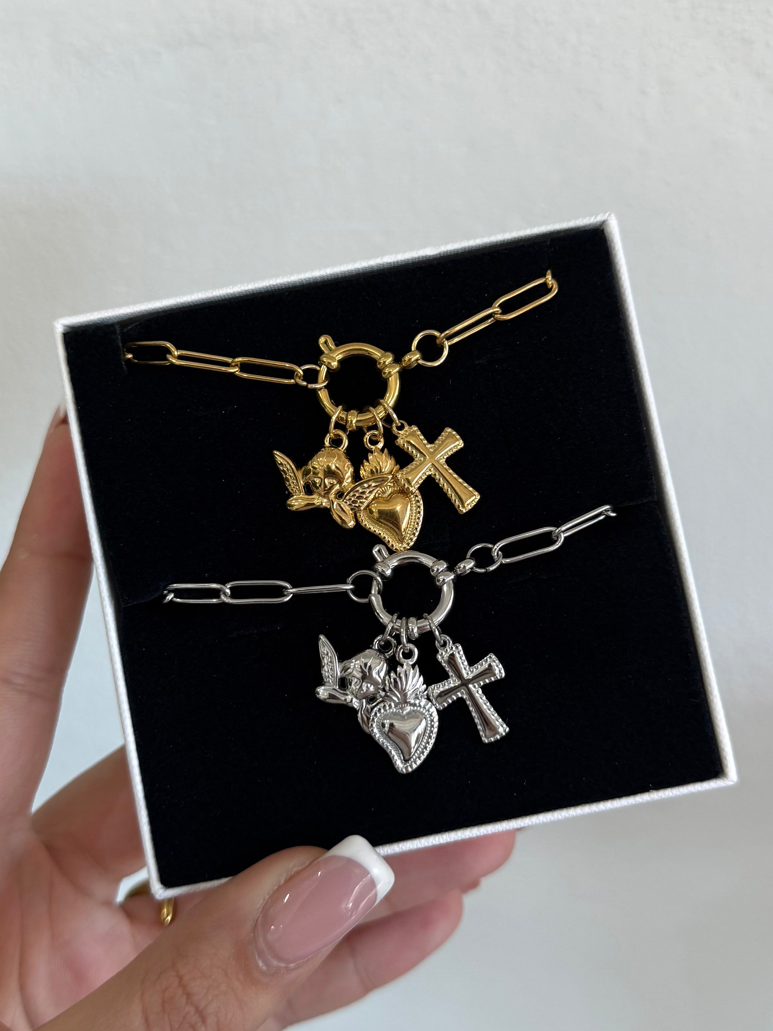 Collana Lea