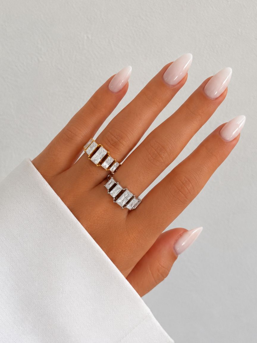 Anello Lara