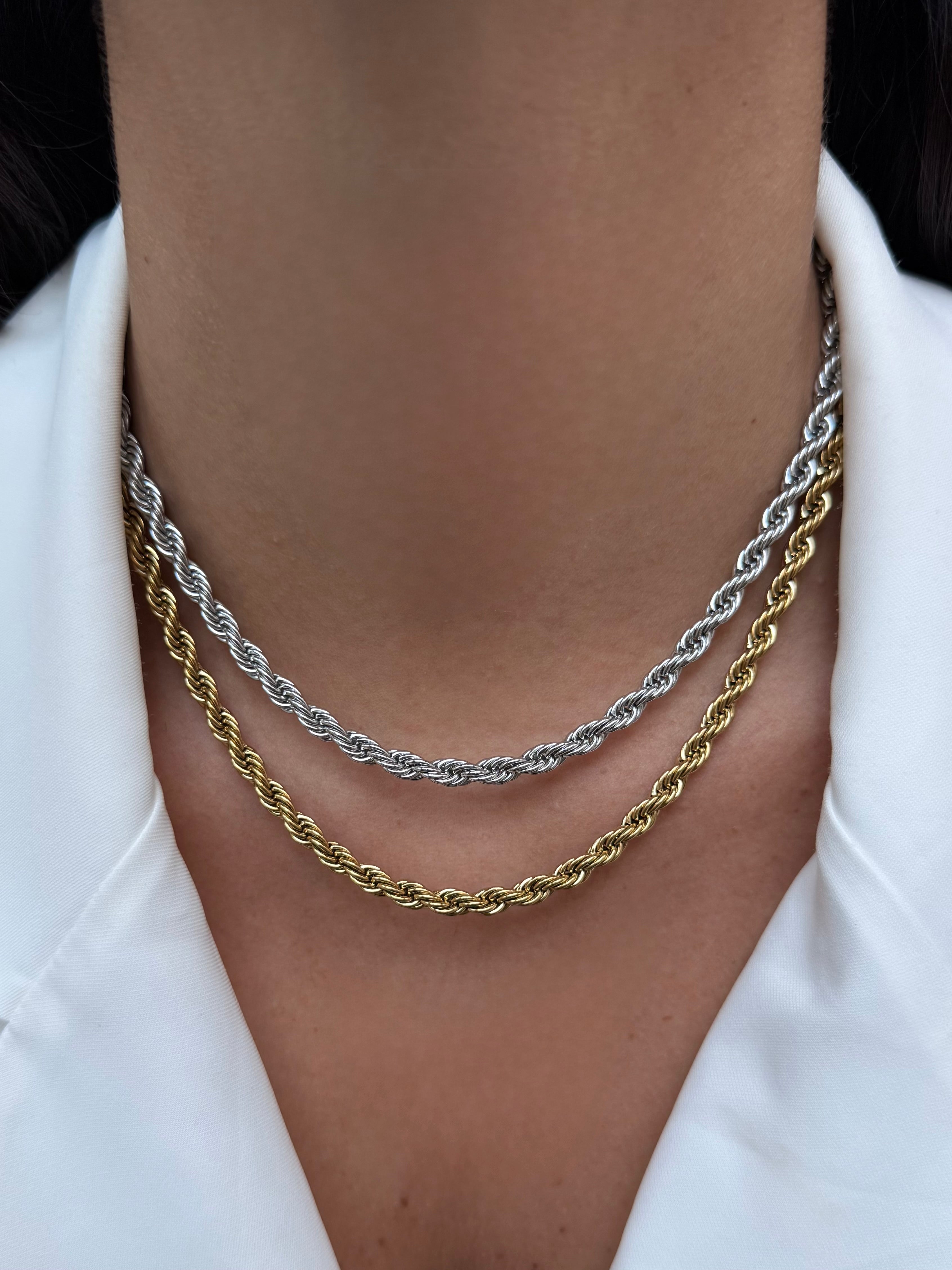 Collana Torchon Medium Corta