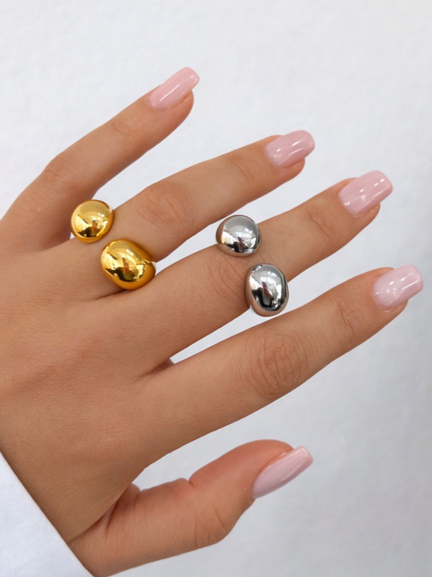 Anello Conni